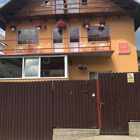 Vila Nina Hotel Azuga Zewnętrze zdjęcie